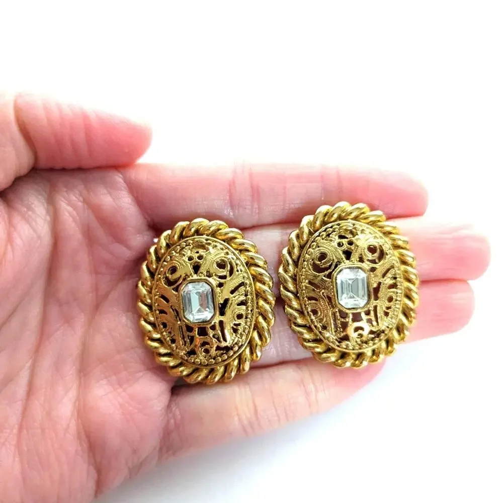Vintage Gold Tone Filigree Rope Designer Style Glass Rhinestone Clip On Earrings